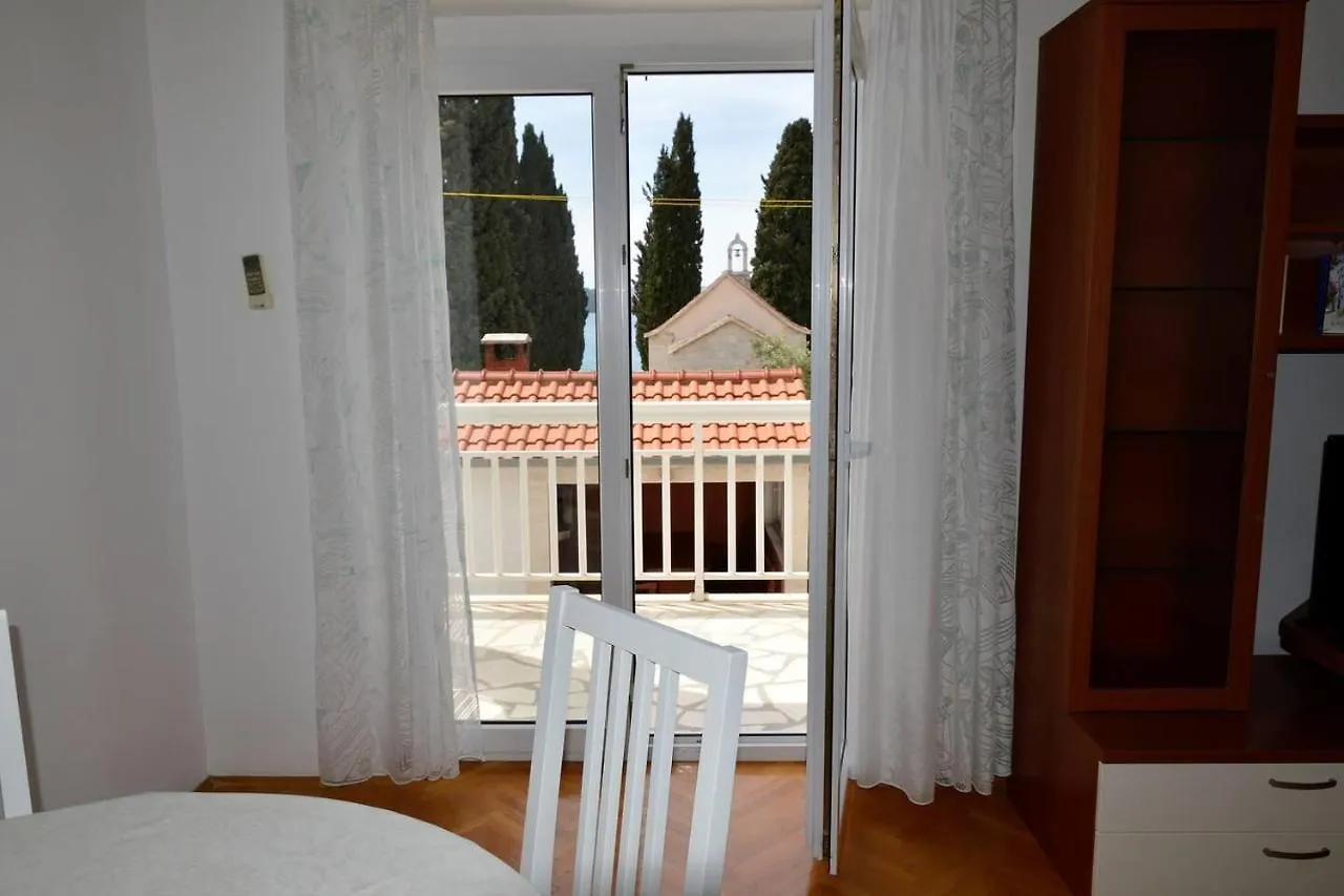 Stunning 2-Bed Apartment In Okrug Gornji 0*,  Croatia